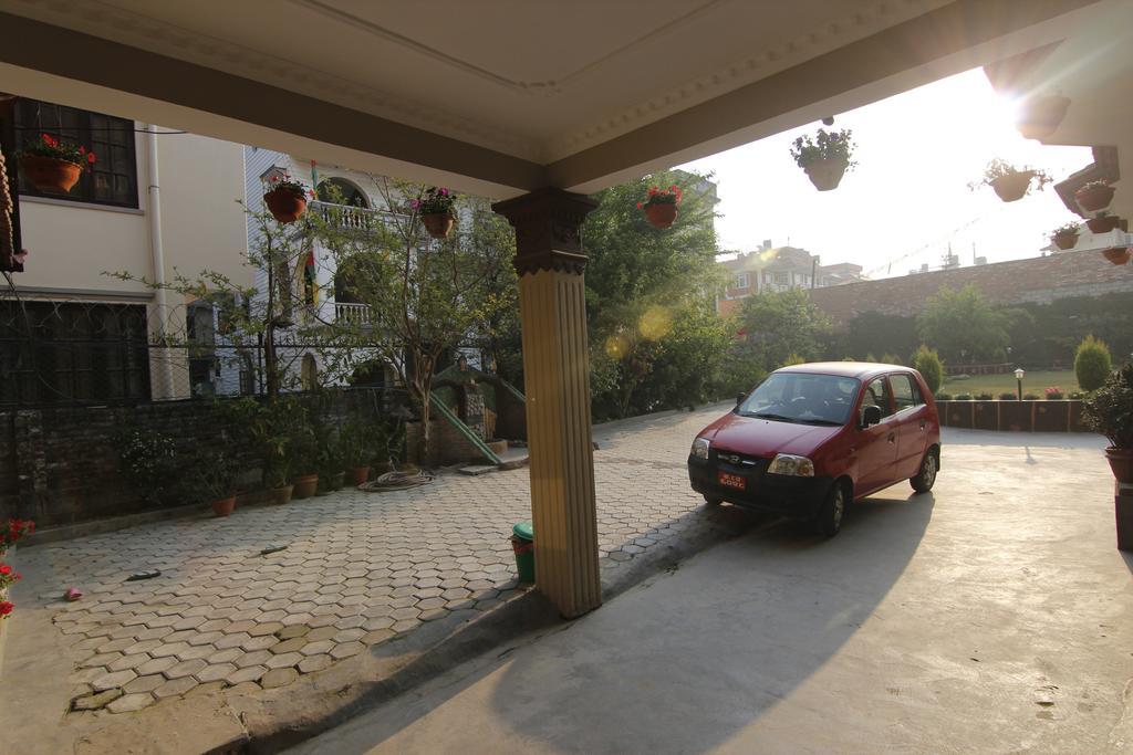 Dipankara Holiday Home Katmandú Exterior foto